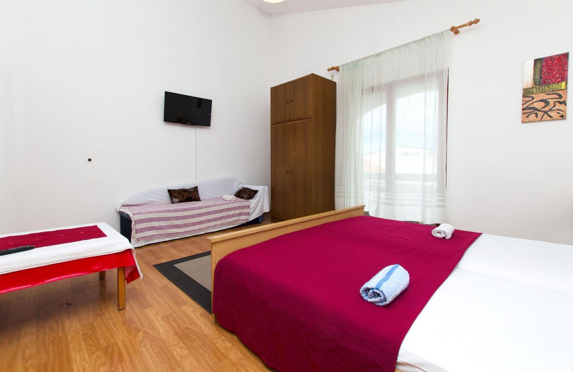 Apartments Neva Сумпетар Экстерьер фото