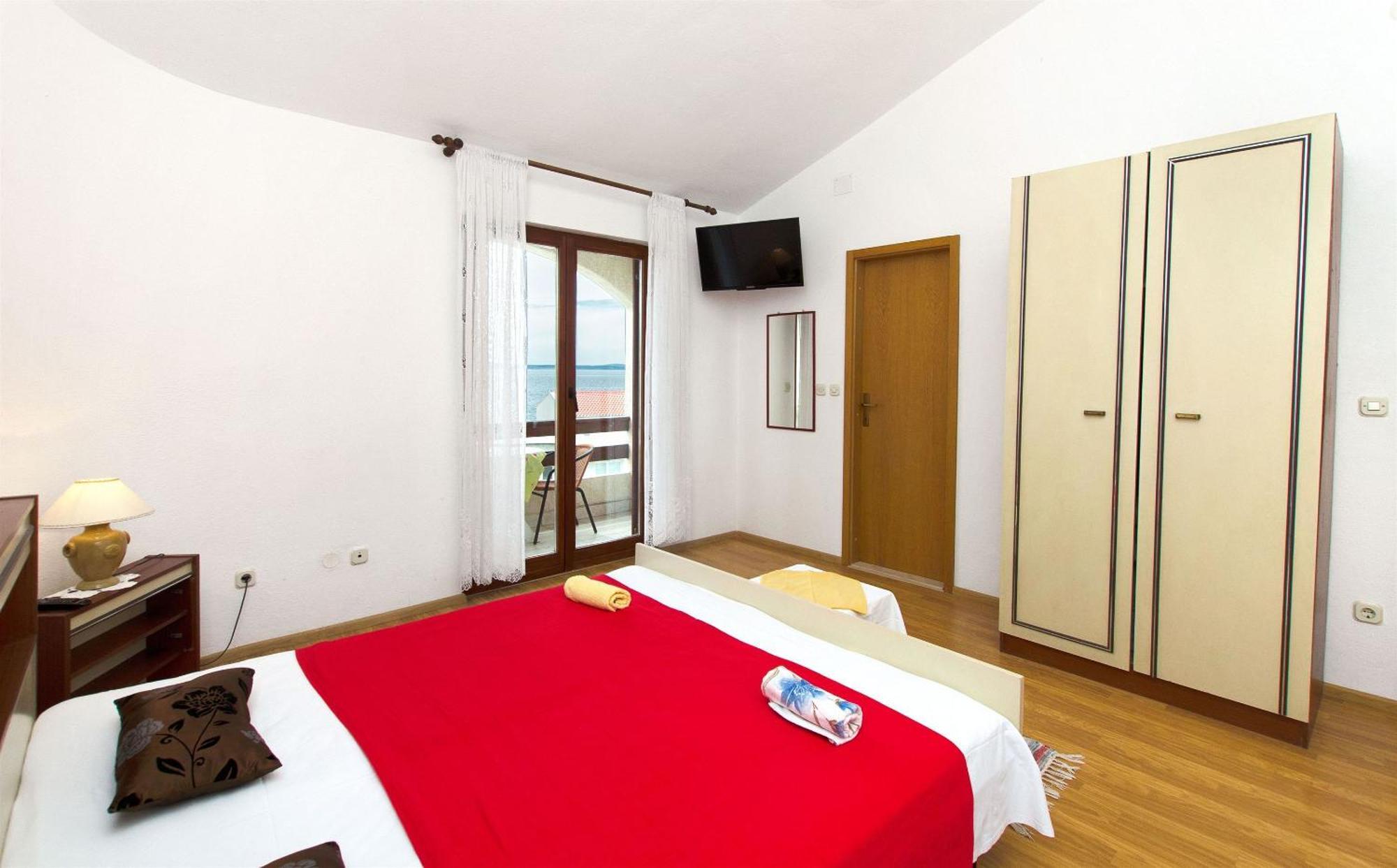 Apartments Neva Сумпетар Экстерьер фото